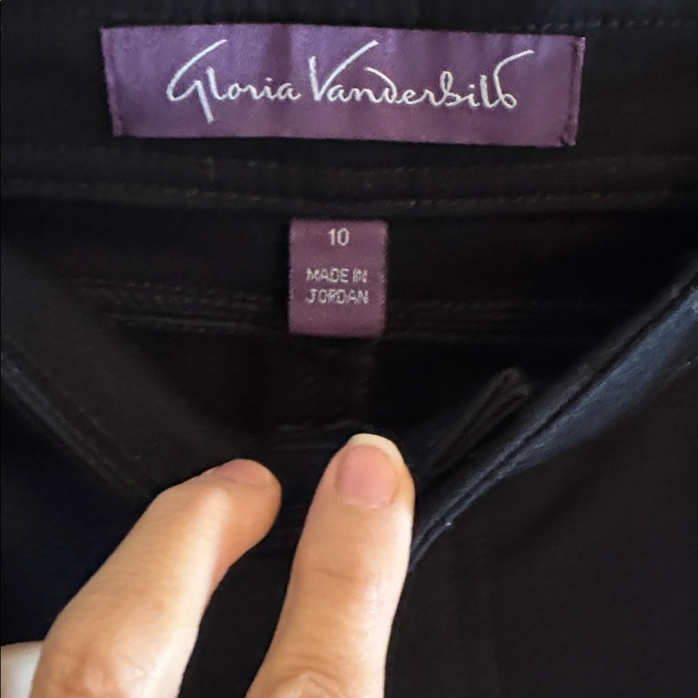 Women’s Gloria Vanderbilt Classic Black Dress/Casual Pants